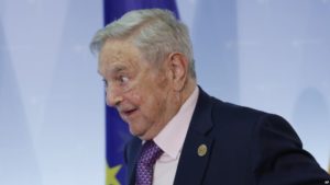 ( Photo : AP )George Soros au lancement de l'Institut européen rom pour les arts et la culture, au ministère des Affaires étrangères à Berlin, Allemagne, 8 juin 2017.