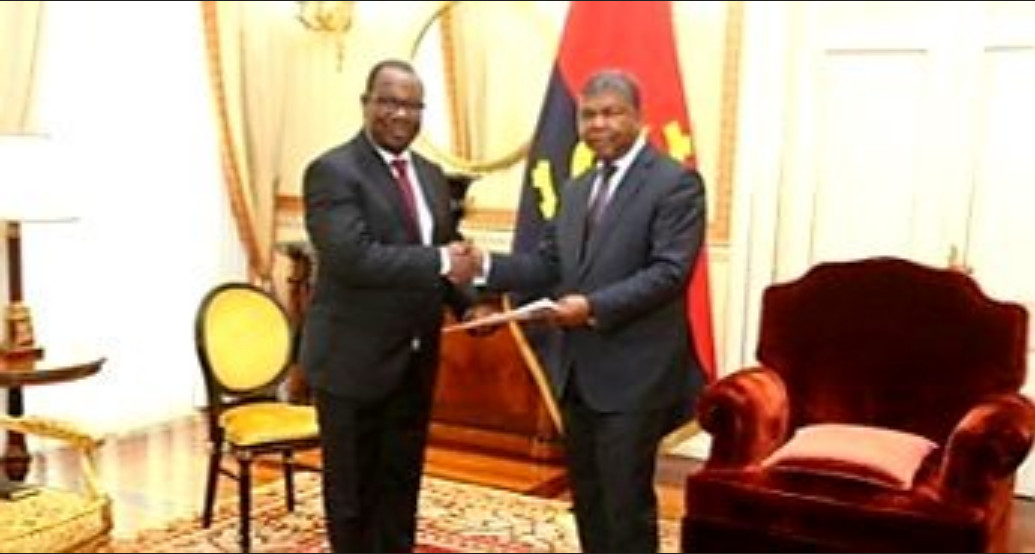 Le Président du Burundi envoie un message à son homologue Président de l'Angola