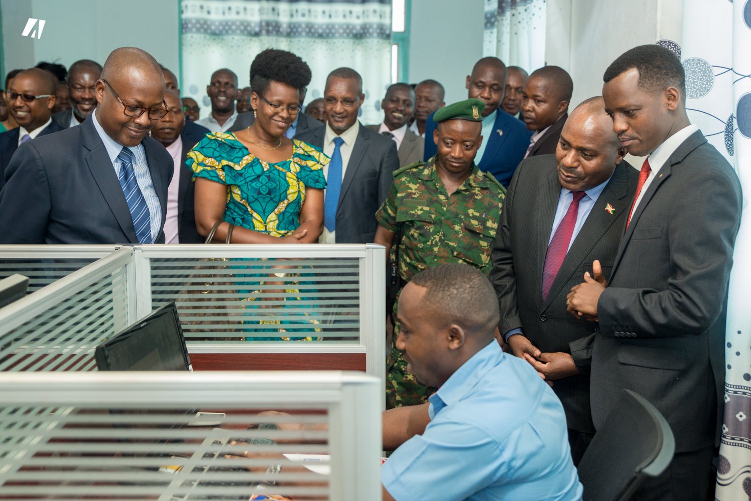 Burundi : Visite d'une imprimerie de haute technologie flambant neuve