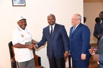 Le Chef de l’Etat reçoit en audience le Ministre gabonais des affaires étrangères