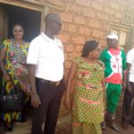 Burundi : Le CNDD-FDD MAKAMBA offre une maison à une famille précarisée
