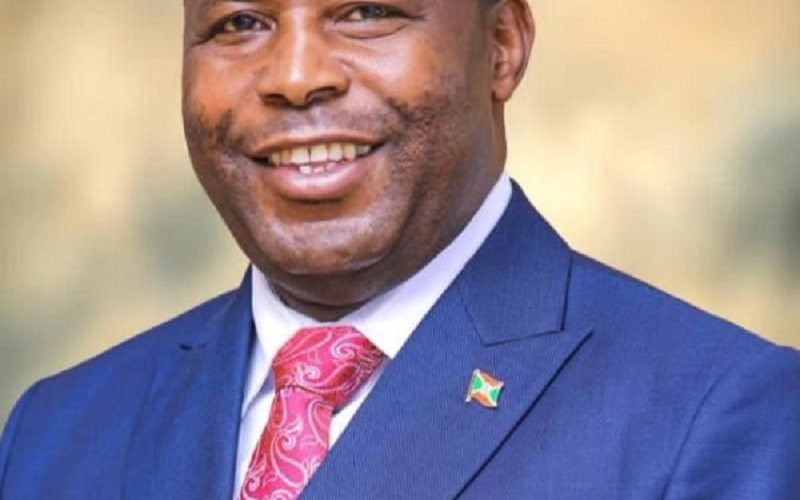 SE Le Gnl Maj Evariste Ndayishimiye :President de la République du Burundi