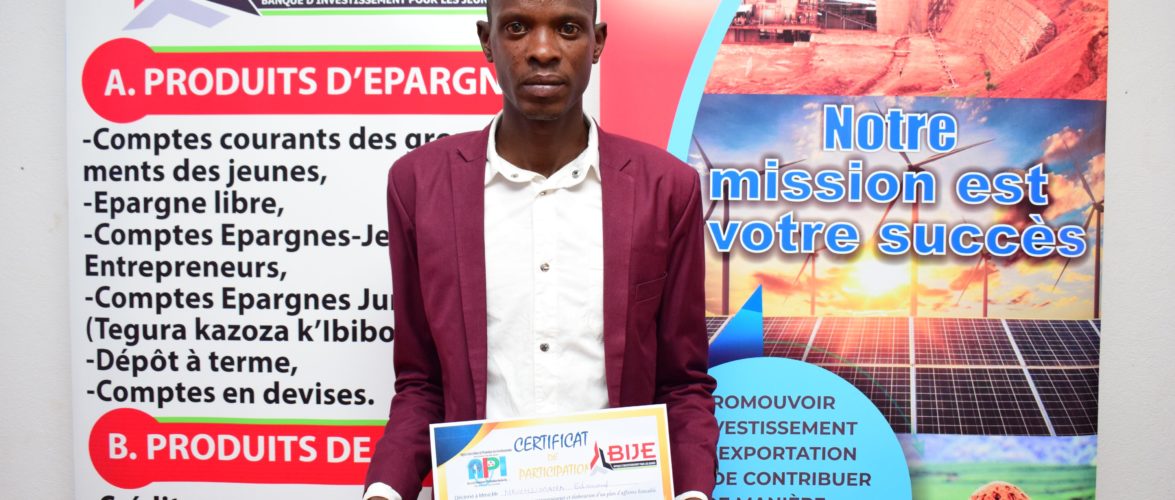 BURUNDI : Un jeune menuisier de BUTAGANZWA à KAYANZA primé par l’API