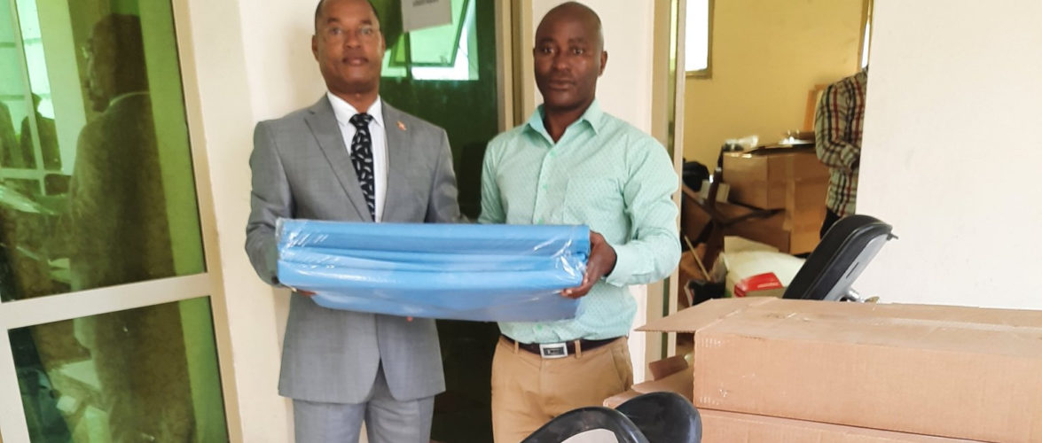 BURUNDI : Don d’ équipements sanitaires à la commune MURUTA / KAYANZA