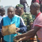 Gitega: le Chef de l'Etat participe aux travaux communautaires
