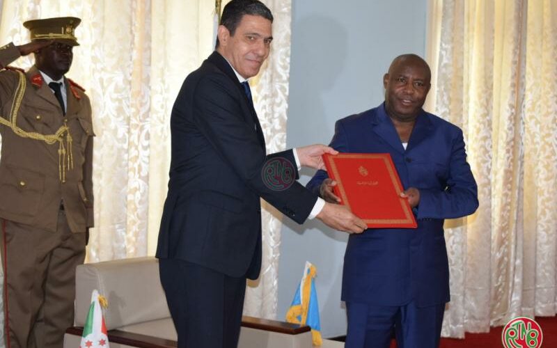 Deux ambassadeurs présentent leurs lettres de créance au Chef de l’Etat burundais