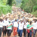 Burundi : TDC - Les imbonerakure d' Isare construisent leur salle de réunion à Rushubi / Bujumbura