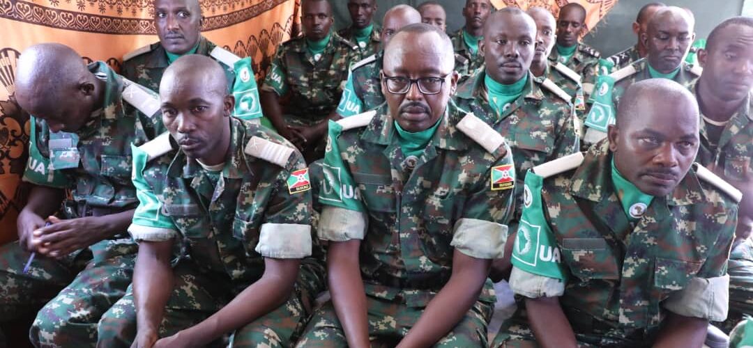 Burundi – AMISOM / ATMIS : Visite du Chef d’Etat Major de la FDNB en Somalie 