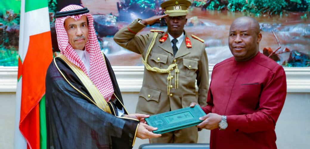 Le Nouvel Ambassadeur d’Arabie Saoudite présente ses lettres de créance