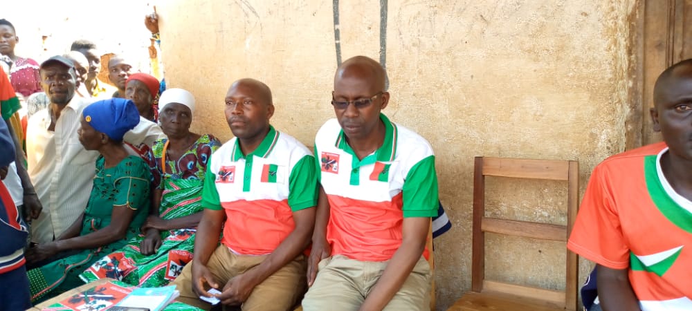 Burundi : Le CNDD-FDD Gitaba à Vugizo forme ses militants / Makamba