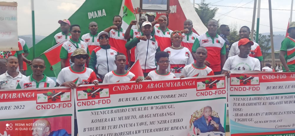 Burundi : Les Bagumyabanga mobilisés à Bururi pour remercier le Chef de l’Etat