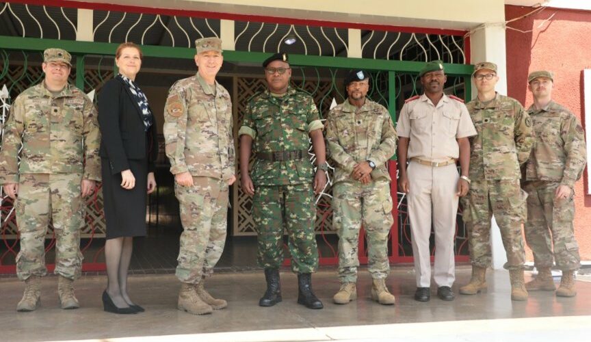 Burundi / USA : L’AFRICOM souhaite renforcer sa coopération militaire avec la FDNB